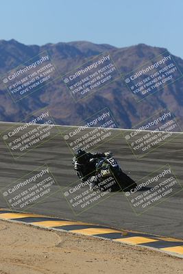 media/Mar-21-2025-CVMA Friday Practice (Fri) [[30cd4fe323]]/3-Racer 2/Session 2 (Bowl)/